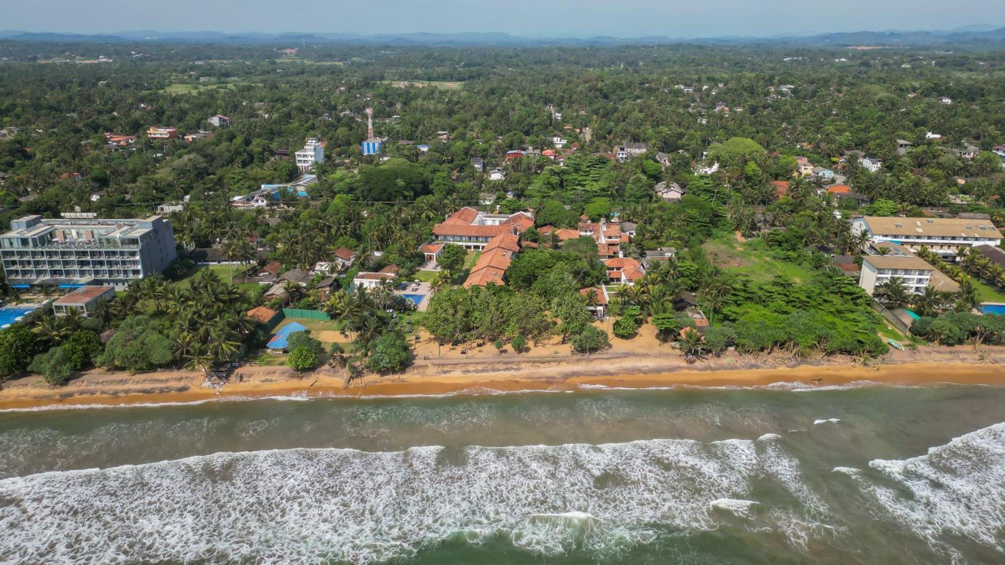 Hibiscus Beach Hotel & Villas Калутара Екстер'єр фото